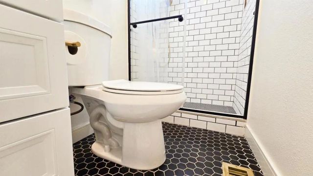 4383 Van Dyke Avenue, San Diego, CA 92105