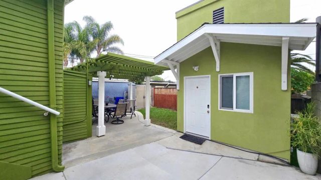 4383 Van Dyke Avenue, San Diego, CA 92105