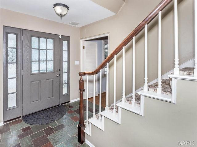 33 Hemlock Drive, Belleville, IL 62221