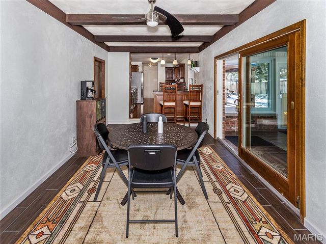 33 Hemlock Drive, Belleville, IL 62221