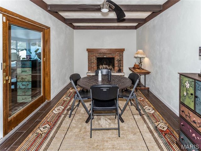 33 Hemlock Drive, Belleville, IL 62221