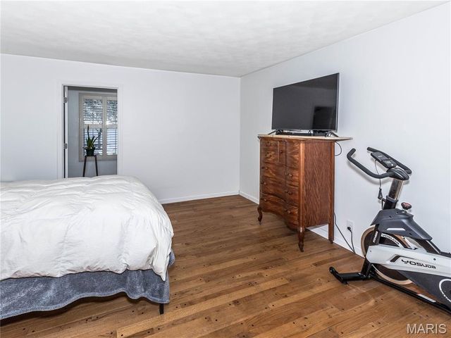 33 Hemlock Drive, Belleville, IL 62221