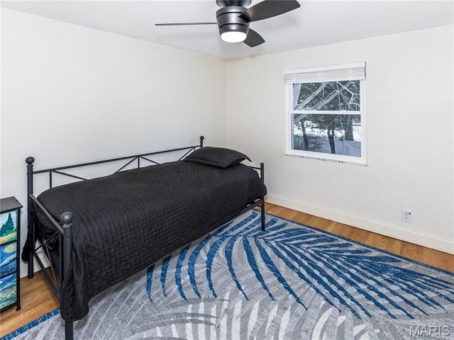 33 Hemlock Drive, Belleville, IL 62221