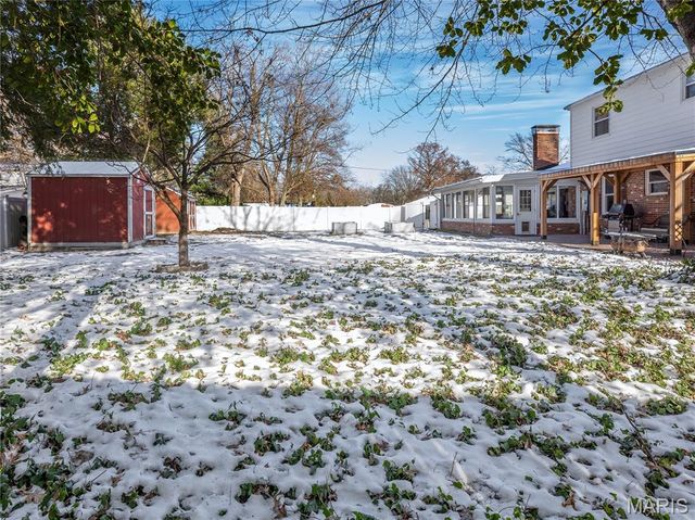 33 Hemlock Drive, Belleville, IL 62221