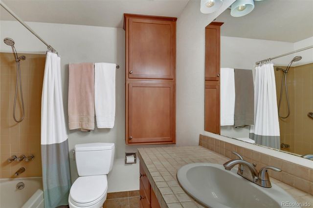 11311 W 71st Place, Arvada, CO 80004