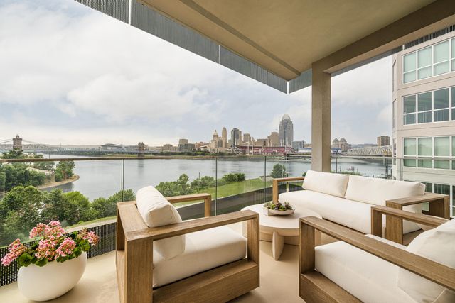 700 Ovation Way, 314, Newport, KY 41071