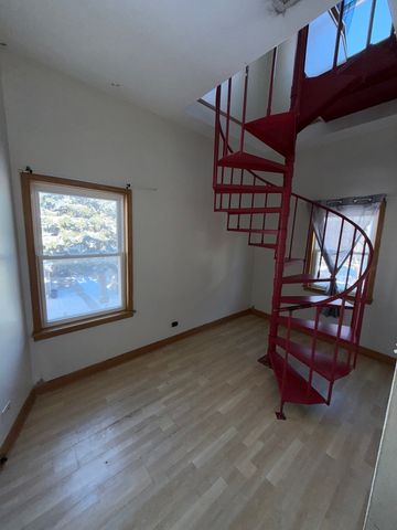 5724 W LAKE Street, Chicago, IL 60644