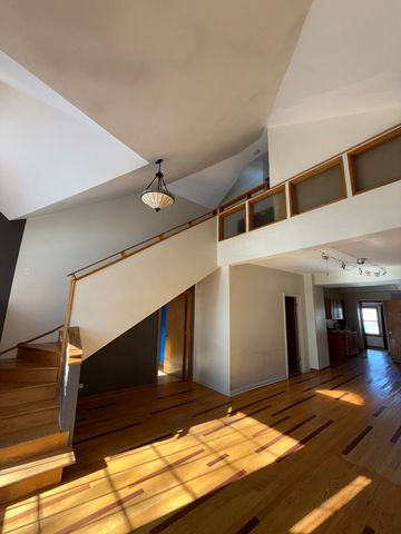 5724 W LAKE Street, Chicago, IL 60644