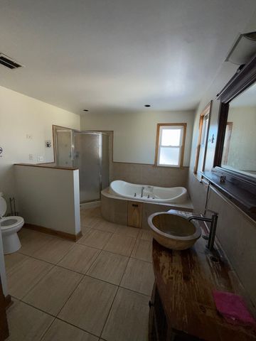 5724 W LAKE Street, Chicago, IL 60644