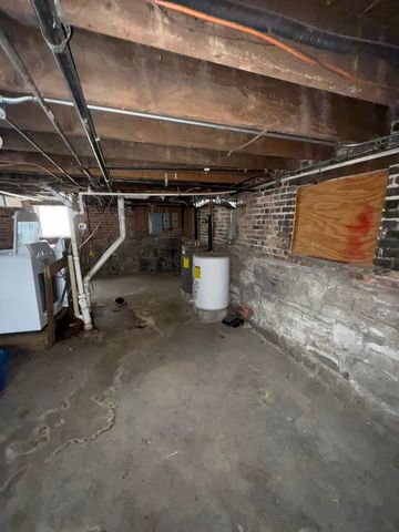 5724 W LAKE Street, Chicago, IL 60644