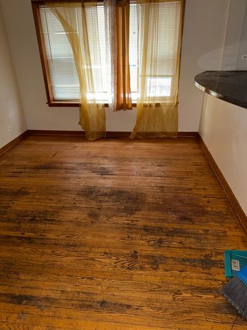 5724 W LAKE Street, Chicago, IL 60644