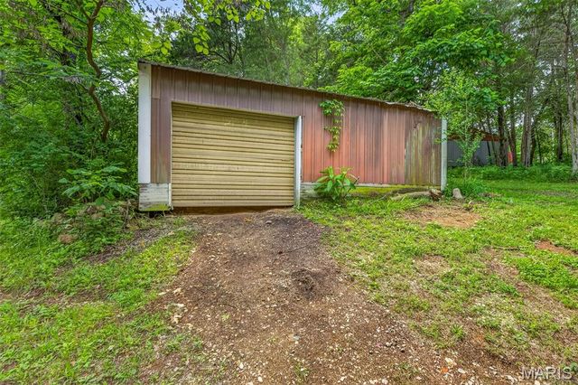 554 Point Road, Farmington, MO 63640
