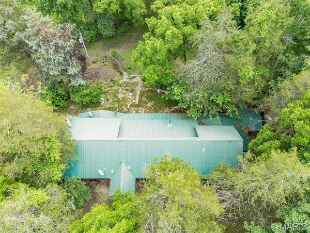 554 Point Road, Farmington, MO 63640