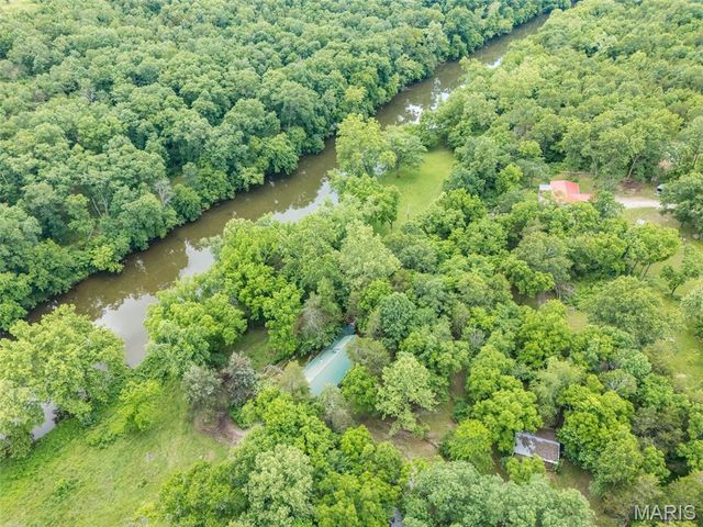 554 Point Road, Farmington, MO 63640