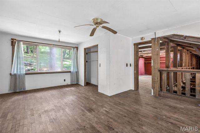 554 Point Road, Farmington, MO 63640