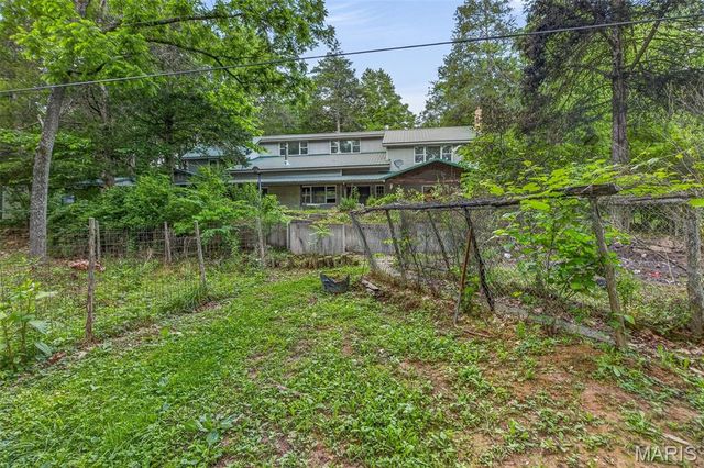 554 Point Road, Farmington, MO 63640