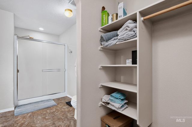 19044 Kenney Way, Caldwell, ID 83605