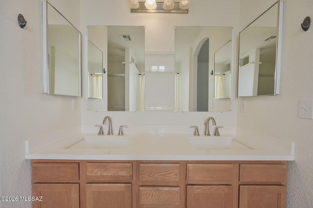 9051 N Shadow Rock Drive, Tucson, AZ 85743