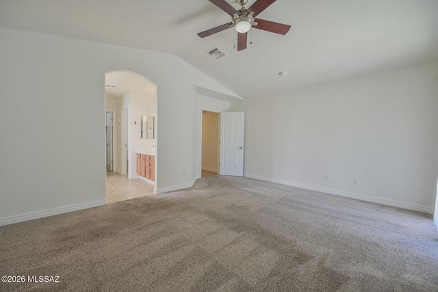 9051 N Shadow Rock Drive, Tucson, AZ 85743