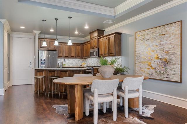 404 NE 1st Street, Oklahoma City, OK 73104