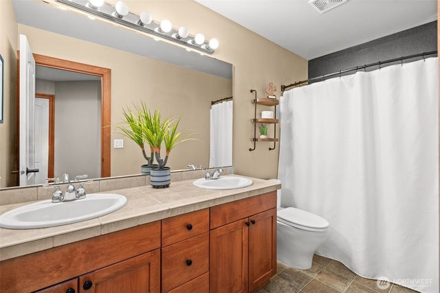 4603 103rd Avenue Ct E, Edgewood, WA 98372