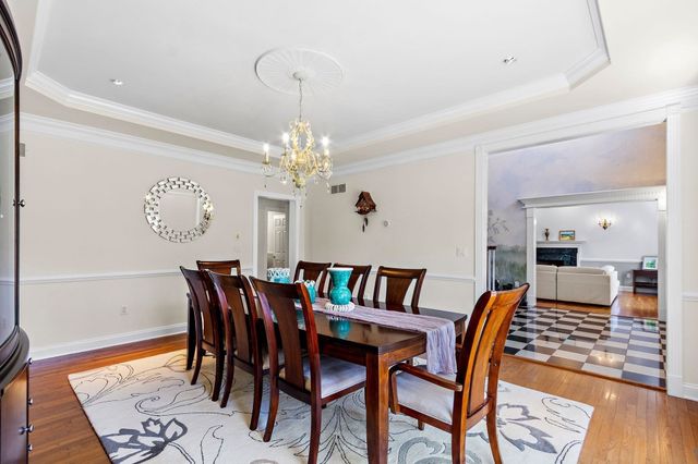 7 Cherokee Rd, Canton, MA 02021