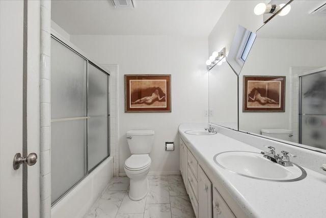 1812 Saxony Road, Fort Worth, TX 76116