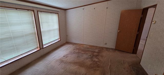 369 Smithfield Highhouse Rd, Georges Twp, PA 15478
