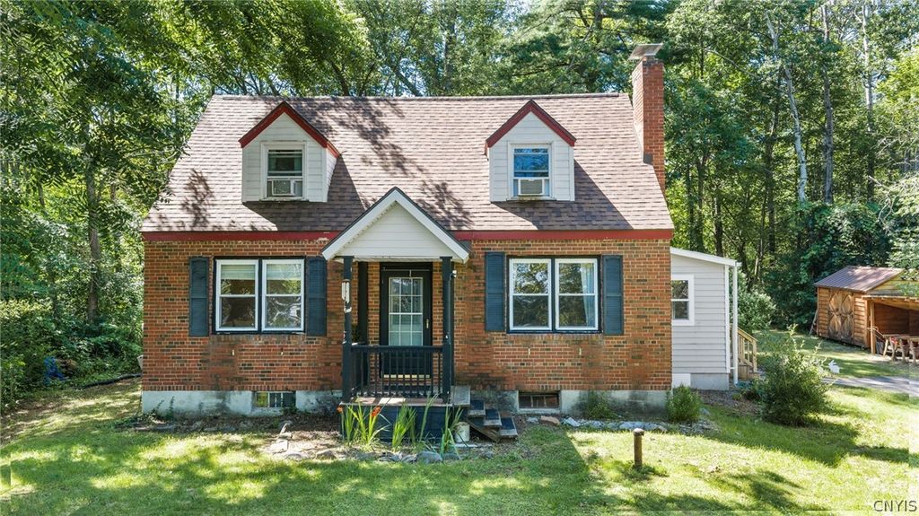 4703 Makyes Road, Onondaga, NY 13215