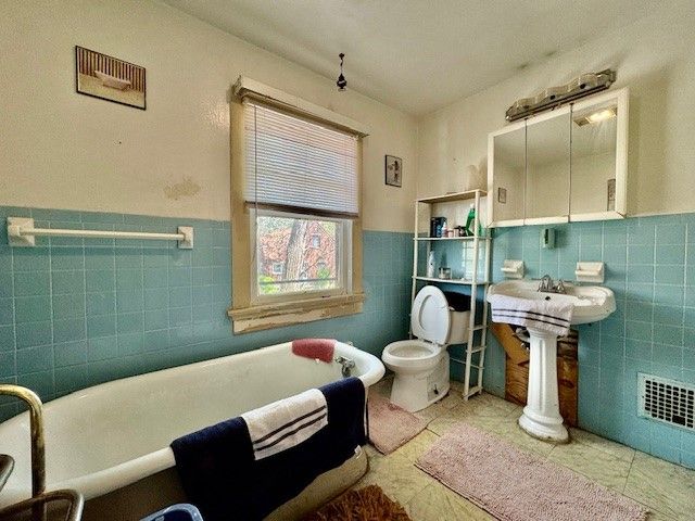 1415 Lexington Avenue, Dayton, OH 45402