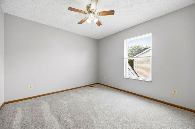 3033 Jamestown Drive, Powell, OH 43065