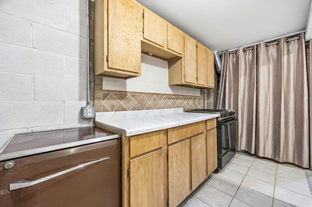3033 Jamestown Drive, Powell, OH 43065