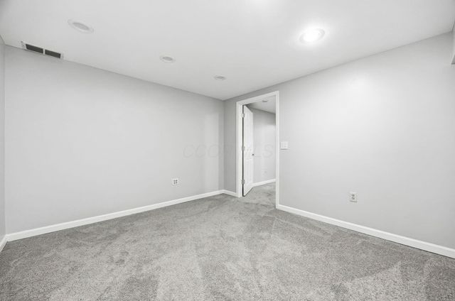 3033 Jamestown Drive, Powell, OH 43065