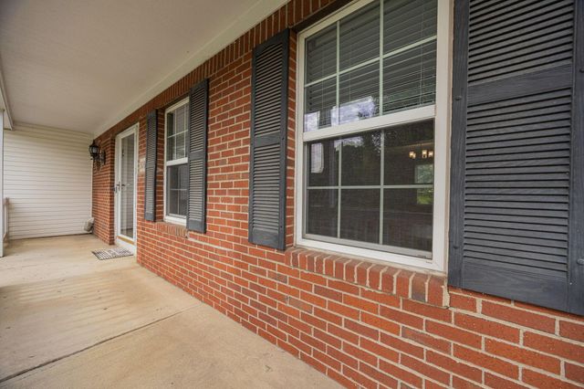 3033 Jamestown Drive, Powell, OH 43065