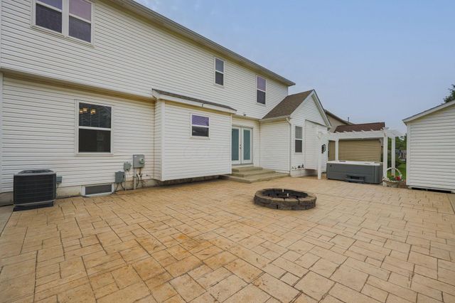 3033 Jamestown Drive, Powell, OH 43065