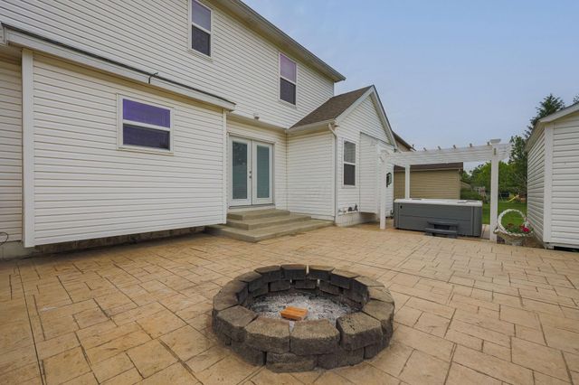 3033 Jamestown Drive, Powell, OH 43065