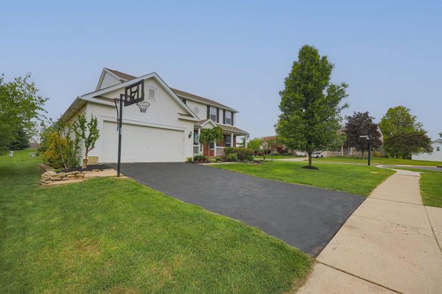 3033 Jamestown Drive, Powell, OH 43065