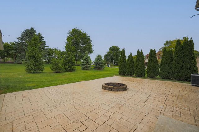 3033 Jamestown Drive, Powell, OH 43065