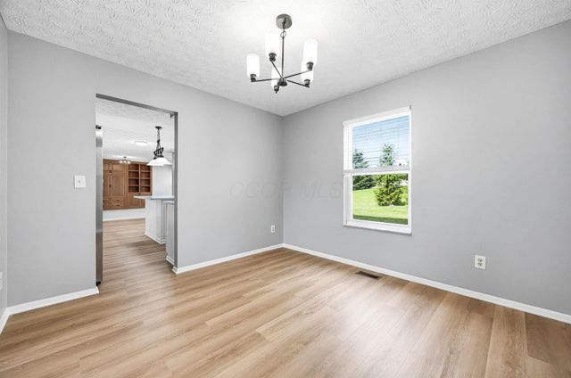 3033 Jamestown Drive, Powell, OH 43065