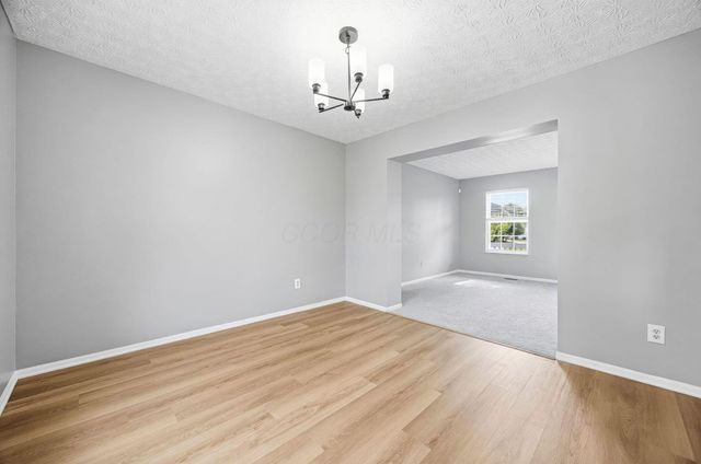 3033 Jamestown Drive, Powell, OH 43065