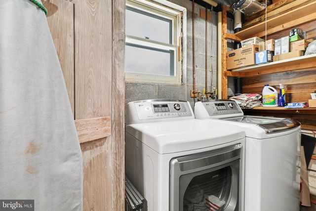 430 MARTIN AVE, Mount Joy, PA 17552