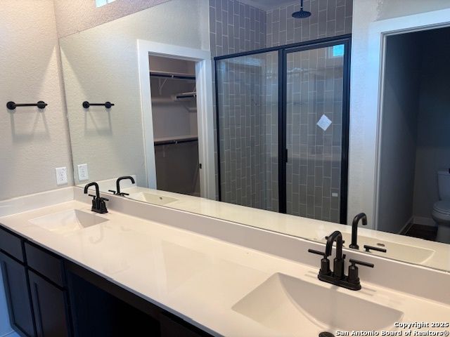 5919 Woodlake Acres, Converse, TX 78244