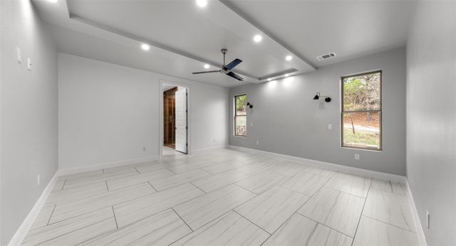 316 Tall Forest DR, Bastrop, TX 78602