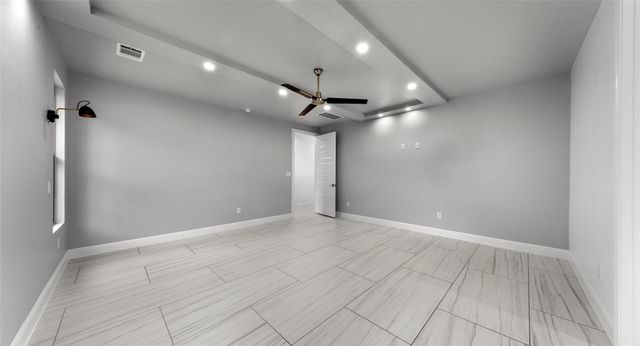 316 Tall Forest DR, Bastrop, TX 78602