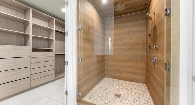 316 Tall Forest DR, Bastrop, TX 78602