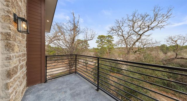 316 Tall Forest DR, Bastrop, TX 78602