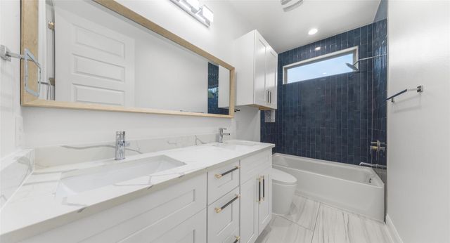 316 Tall Forest DR, Bastrop, TX 78602