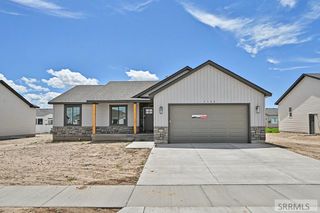 3148 Elixir Road, Ammon, ID 83406