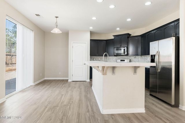 1334 Rouge River Road, Fernley, NV 89408