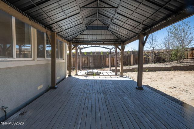 1334 Rouge River Road, Fernley, NV 89408